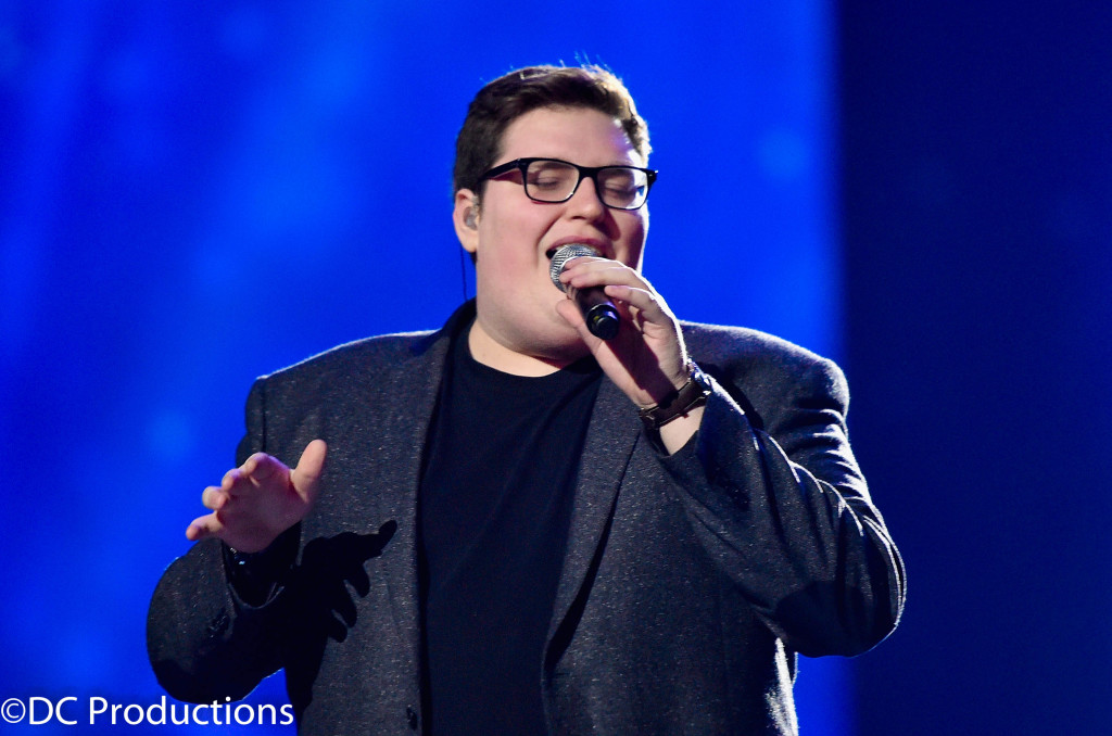 "INGLEWOOD, CA - APRIL 07: Singer Jordan Smith performs onstage at WE Day California 2016 at The Forum on April 7, 2016 in Inglewood, California. (Photo by Mike Windle/Getty Images for WE Day)"