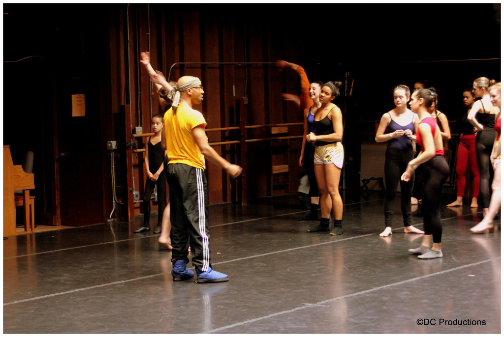 Rushing teaching students a combination during his master class at Seattle's Spectrum Dance Theater. 
