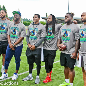 Seahawks Legend Cliff Avril hosts inaugural Youth Football in Pacific Northwest
