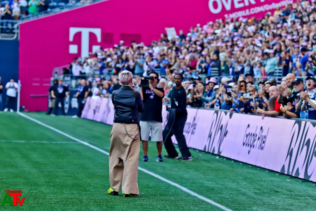 Meagan Rapinoe's Jersey Retirement