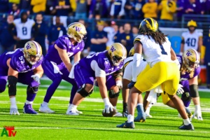 UW Huskies Beat Michigan Wolverines in Seattle